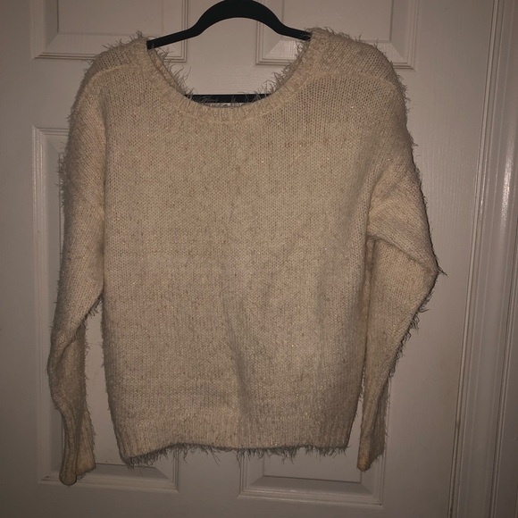 Vintage DKNY Knitted Fuzzy Cream &Gold Sweater- M - Picture 5 of 9